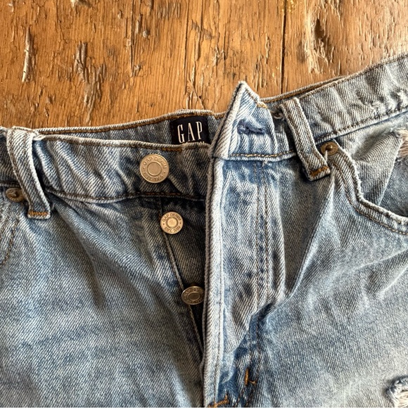 GAP Bundle of 2 Denim Cut Off Shorts - Picture 4 of 4